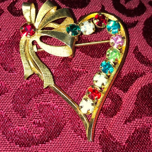 Set of Vintage 12kt GF earrings and brooch - Picture 2 of 9